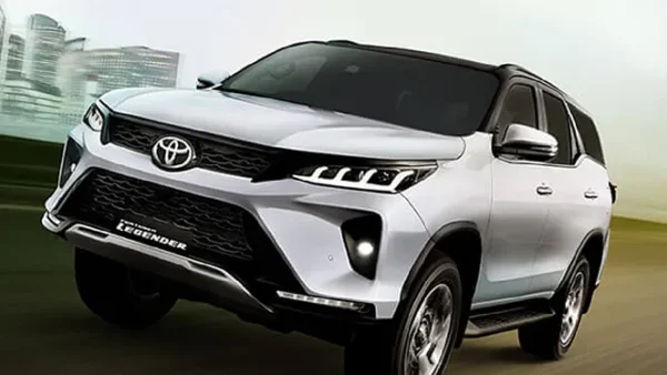 Toyota Fortuner Legender (Top Model)